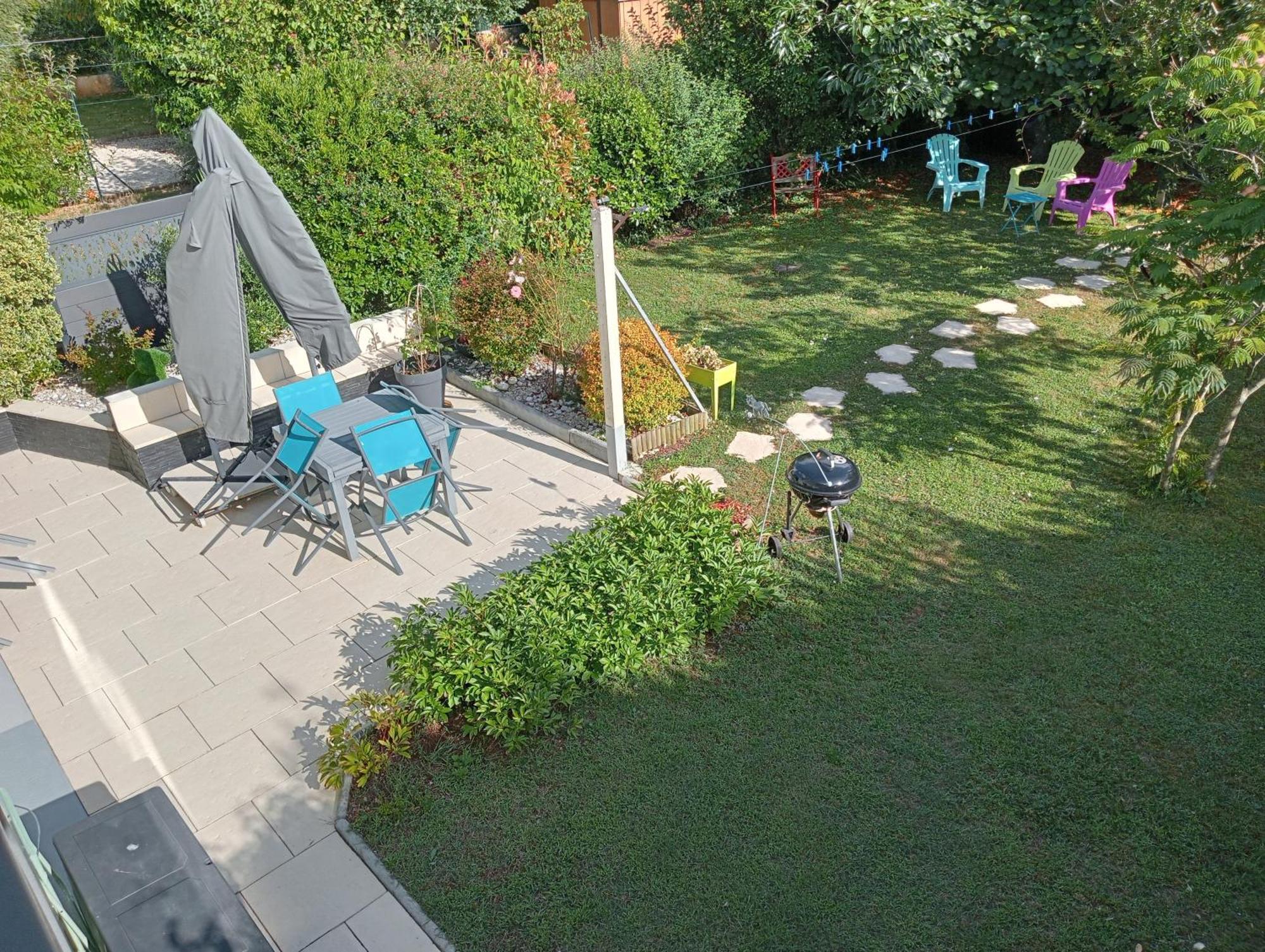 Chez Papinette, Proche Gare Et Centre, Pdj Compris Apartment Niort Exterior photo